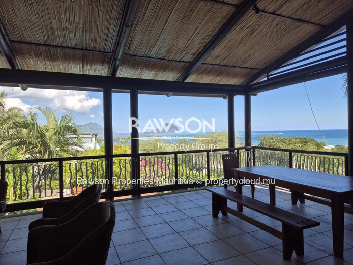 4-Bedroom House | Black River | Stunning Sea View, Pool & Garden with BBQ Area