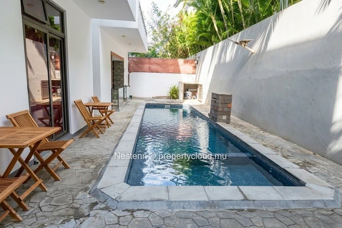 Modern 3-bedroom apartment with balcony