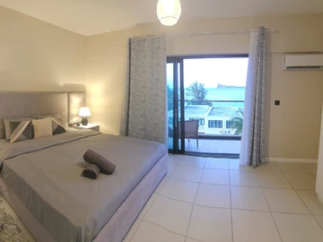 Townhouse, Duplex de 3 Chambres