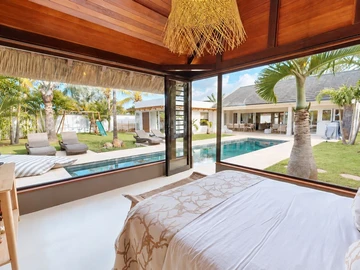 4 Bedroom Villa
