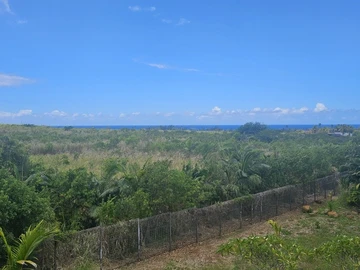 Fully renovated three bedroom Villa 