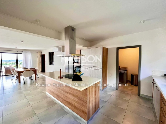 Appartement de 3 chambres | Tamarin | Élégant & Moderne
