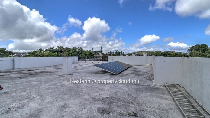 Unique Commercial Property – 558 m² Build Surface Area