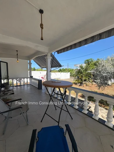 Maison 1 chambre, grand jardin a grand gaube