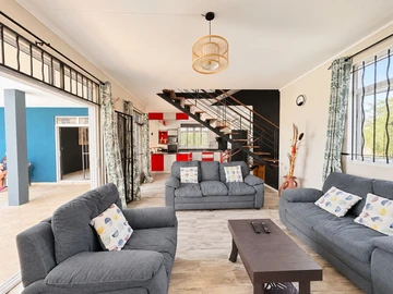 4 Bedroom Villa