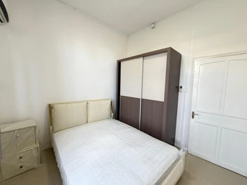 6 Bedroom Villa