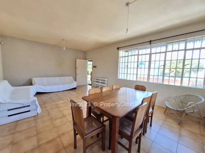 Maisons / Villas - 5 chambres - Vacoas