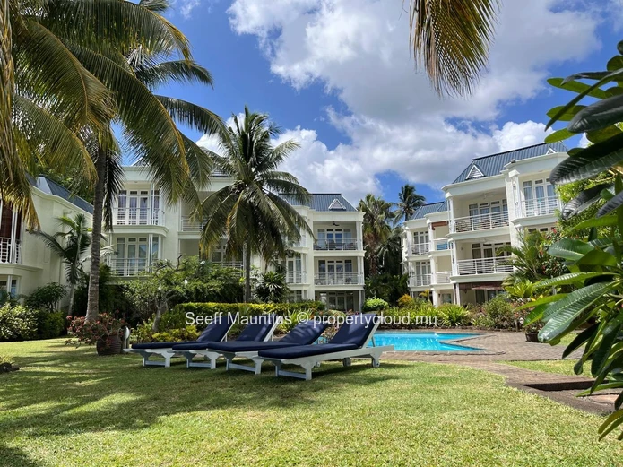 Oasis Tropicale en Bord de Mer