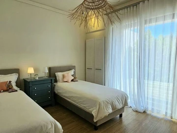 4 Bedroom Apartment