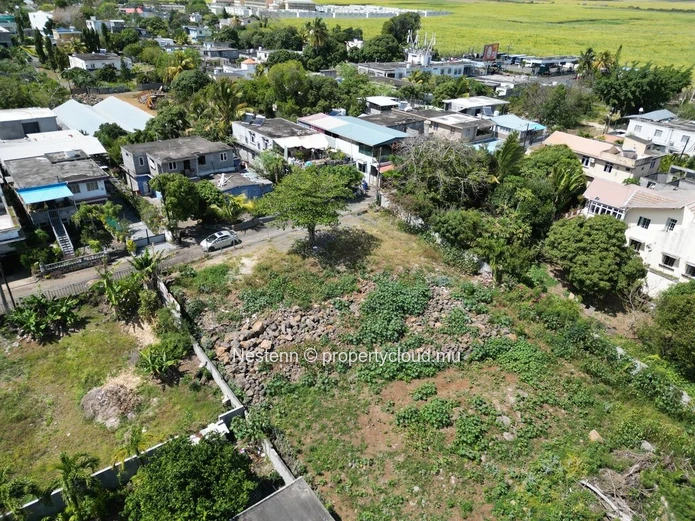 Residential land of 420 m² 