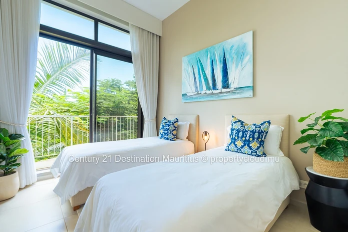 Penthouse with 360° Rooftop Terrace – Pointe aux Canonniers