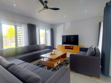 4 Bedroom Villa