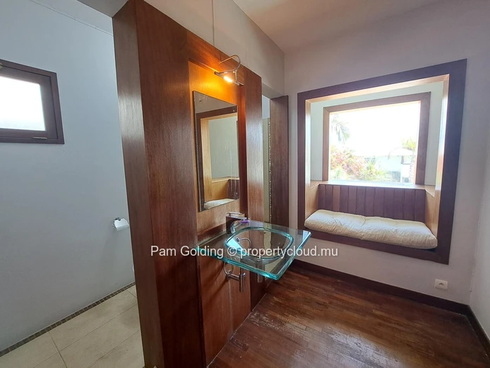 Piton - Maison à vendre – Pam Golding Mauritius