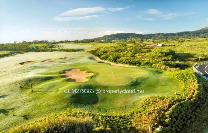 À VENDRE – 25 Terrains Résidentiels dans le Domaine Avalon Golf Estate, Bois Chéri