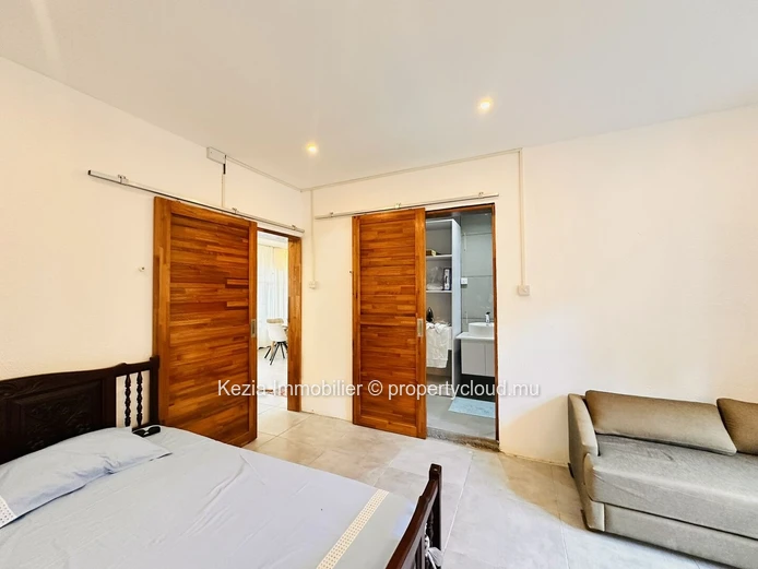 Charming Villa In Calodyne