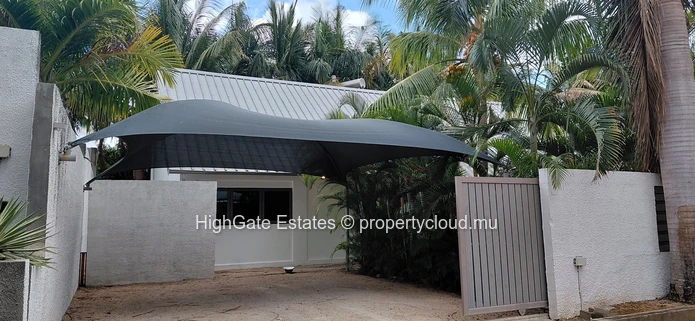 Villa 4 Chambres A Petite Riviere Noire 