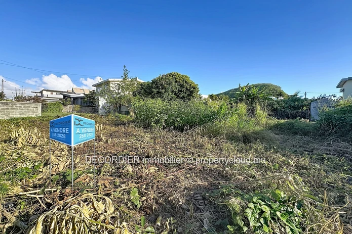 654 m² Residential Land for Sale in Quatre Bornes