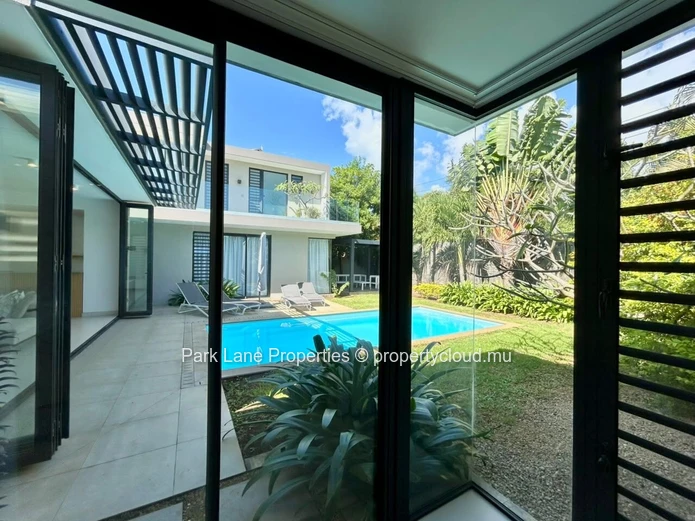 **Luxury Villa in an Exclusive Grand Baie Residence**