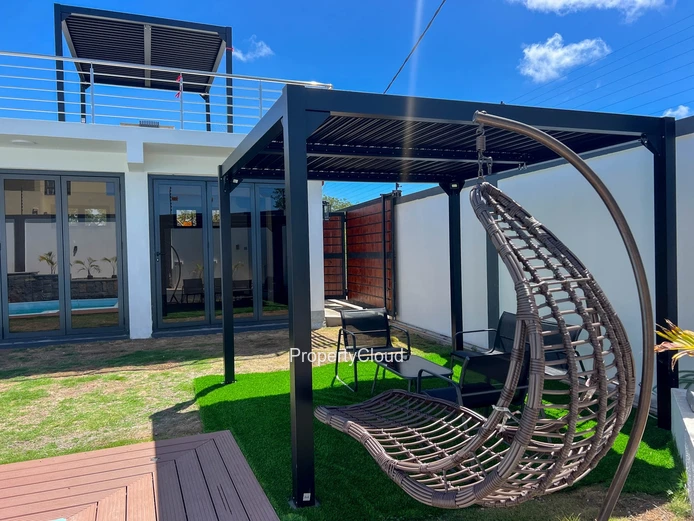 For Rent | Modern 3-Bedroom Villa With Pool | Grand Bay