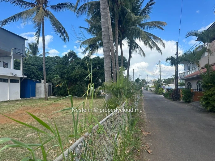 Commercial space on the coastal road 