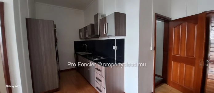 Apartment for sale in Quatre-Bornes - Excellent Investment Opportunity
