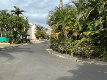3 Bedroom Townhouse, Duplex
