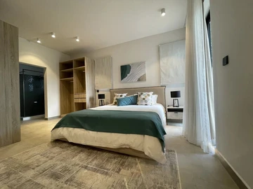 3 Bedroom Apartment