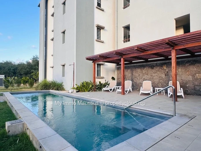 Flic en Flac – 2-Bedroom Apartment at The Grove