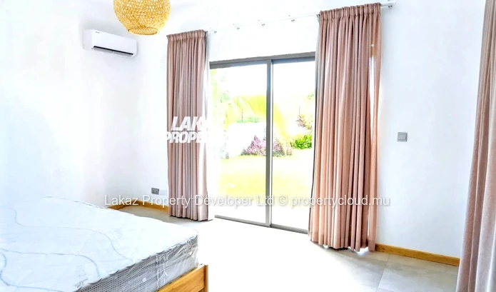 House / Villa - 3 Bedrooms - 240 m²