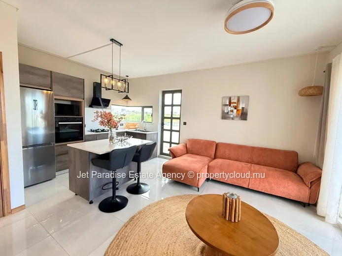 Villa moderne à deux étages dans une résidence sécurisée