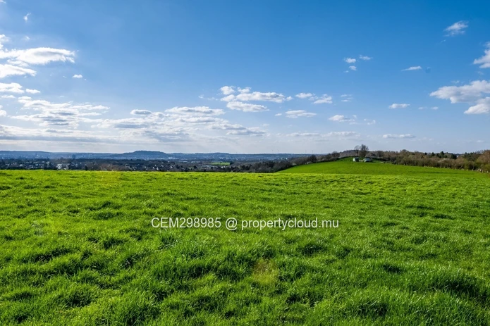 1.2 Arpent Commercial Land for Sale – Sodnac Link Road, Quatre Bornes