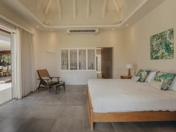 4 Bedroom Villa