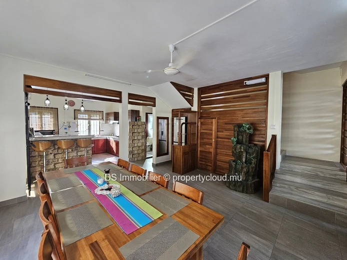 Townhouse/Duplex for rent in Péreybère 
