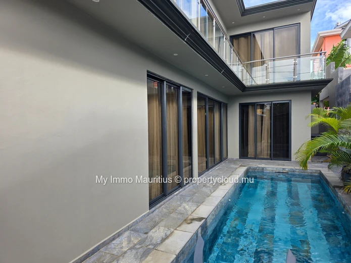 New Contemporary Villa In Grand Baie