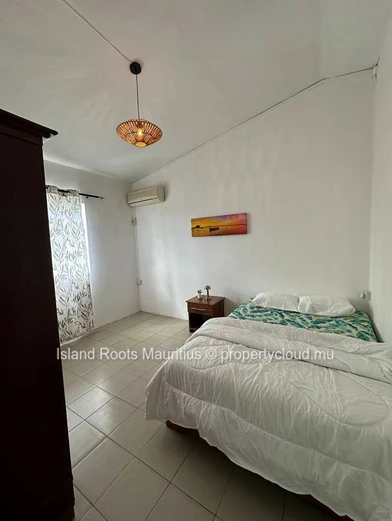 Charmant Appartement Moderne à louer à Quelques Minutes de la Plage.