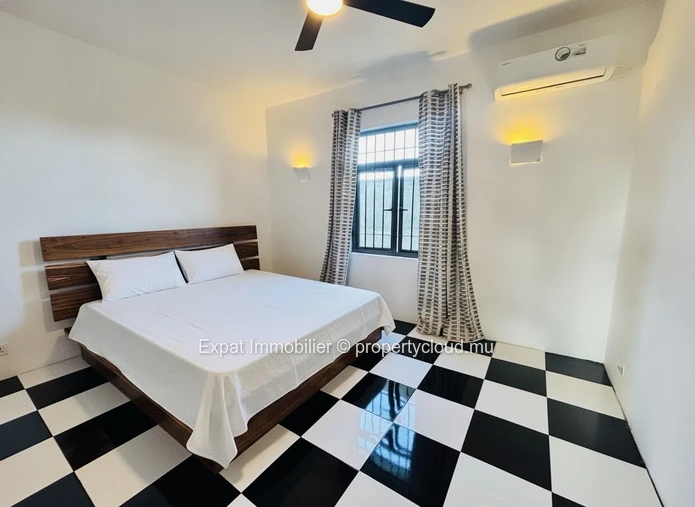 3-Bedroom Flat Overlooking The Garden And Swimming Pool – Near Azuri