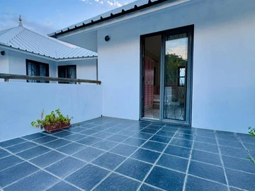 9 Bedroom Villa