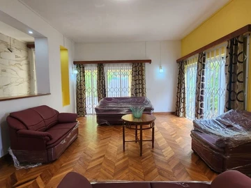 Maison de 5 Chambres