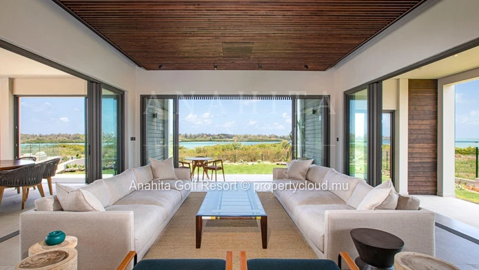 Rive Est Villa H43