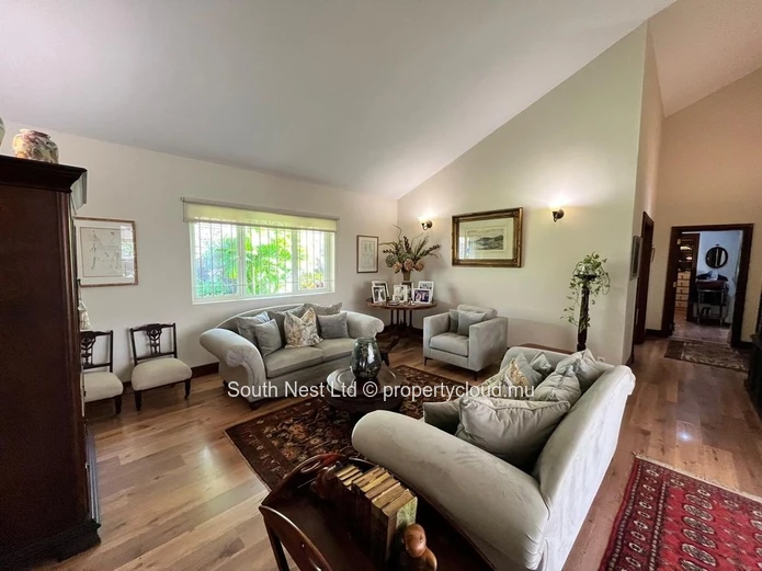 Elegant Family Residence in a Prime and Secure Estate