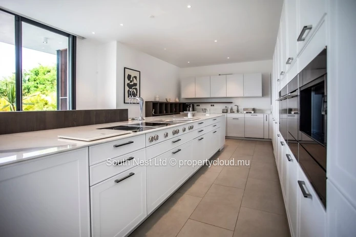 Ultra Luxury Contemporary Villa with Sunset Views, Tamarin