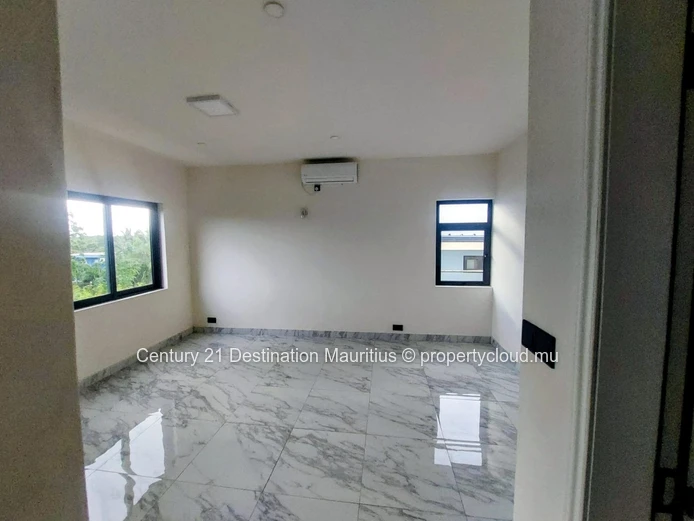Where Modern Living Meets Discretion