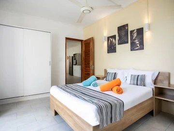 2 Bedroom Apartment
