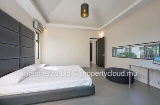 Villa Hibiscus — PDS | 221 m² | 681 m² de terrain | 820 000 €