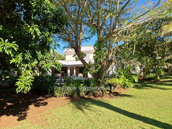 House for sale in Bon Espoir - Family residence in a Secure and Beautifully Maintained Morcellement