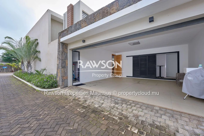 Villa De Luxe À Pereybère – 940 000 €