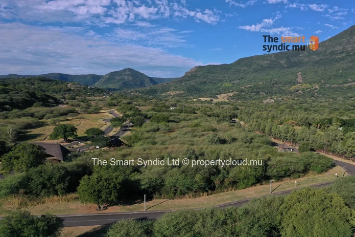 Luxury 4-Bedroom Villas – A Refined Living Experience in the Heart of Nature