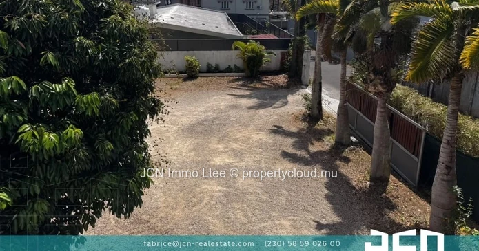 Spacious House For Rent In Quatre Bornes