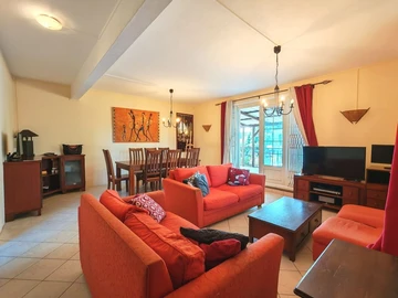 Townhouse, Duplex de 3 Chambres