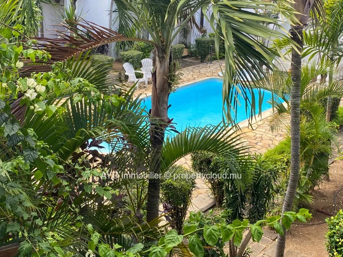 Appartement de 3 chambres dans une petite résidence avec une piscine commune -prox plage de Trou aux Biches